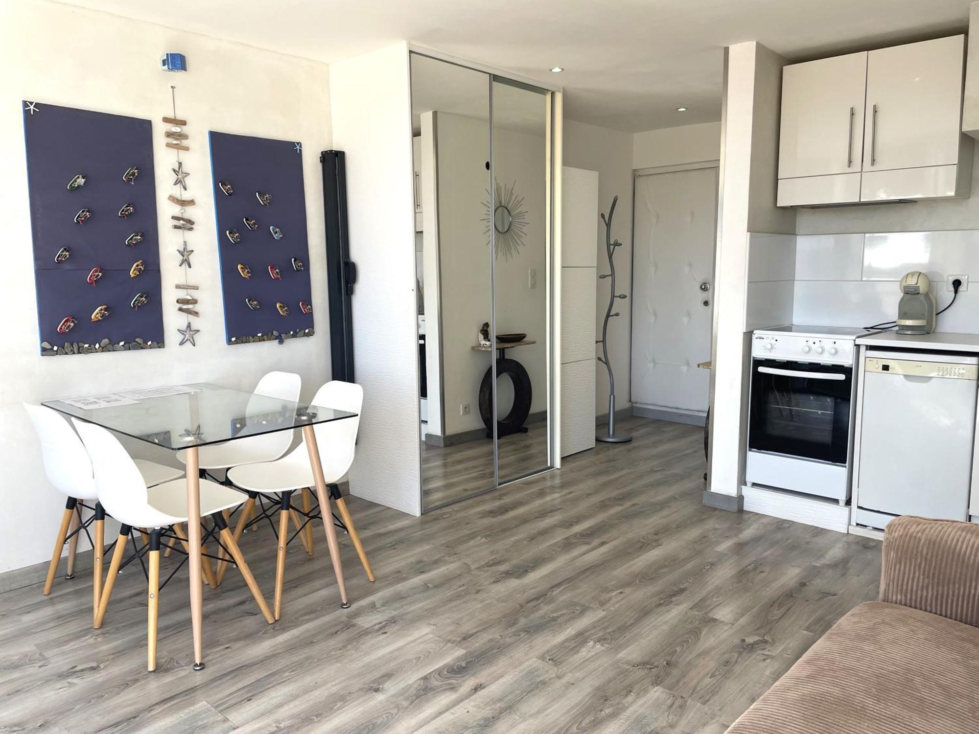 Tusquets - Apartamento Con Vistas Al Mar 卡达克斯 外观 照片